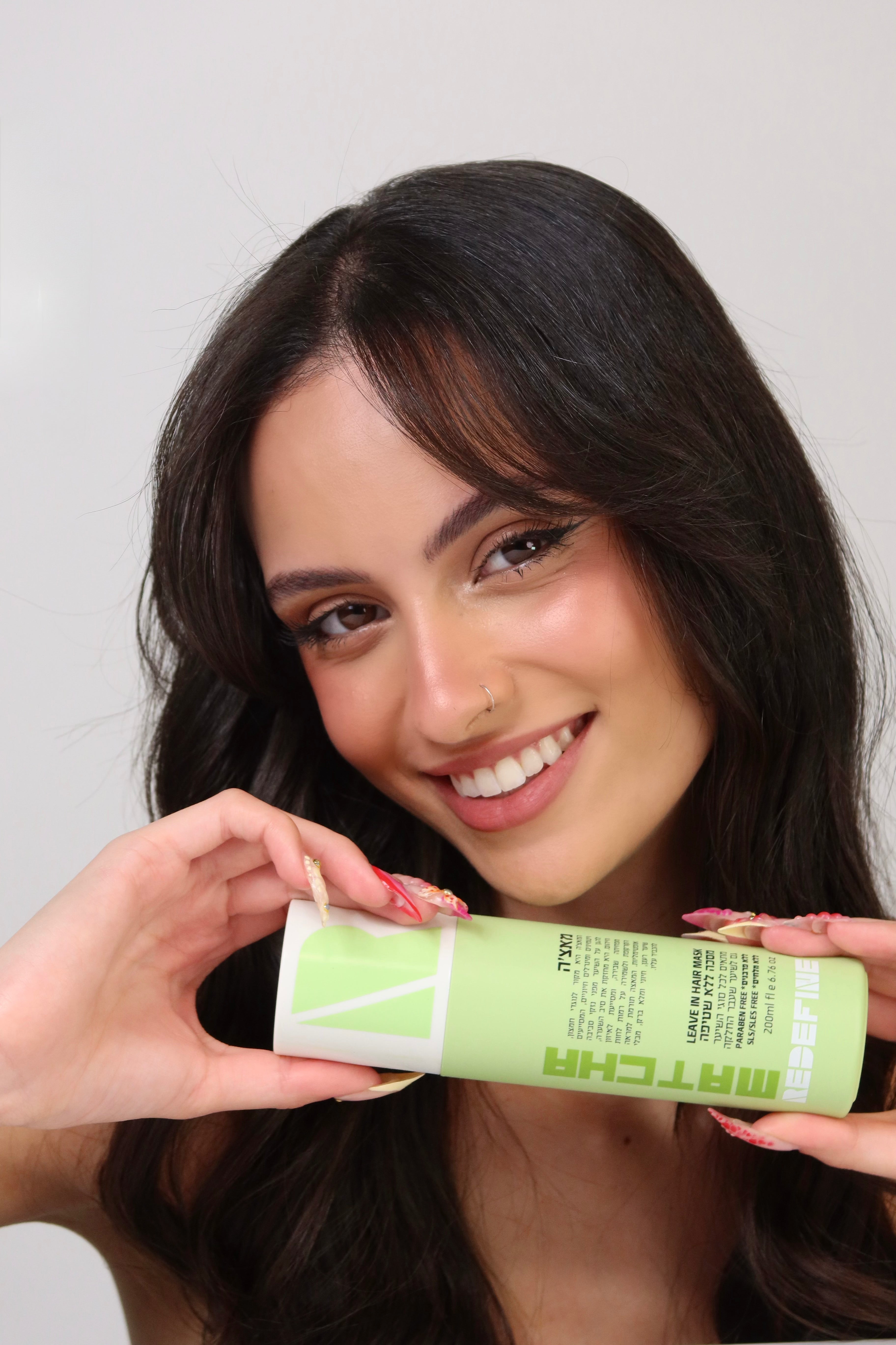 שמפו נגד קשקשים מומלץ – המדריך המלא של Redefine